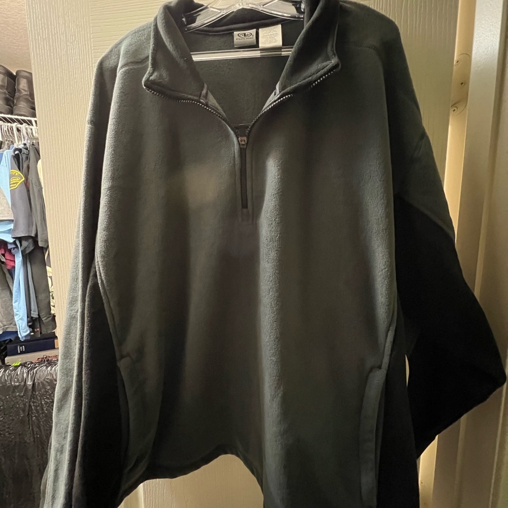 Athletic Works fleece pull over NWT